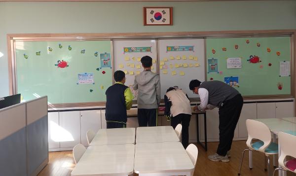 (교육복지실)2023. 친한 데이-언어폭력 예방 캠페인 실시